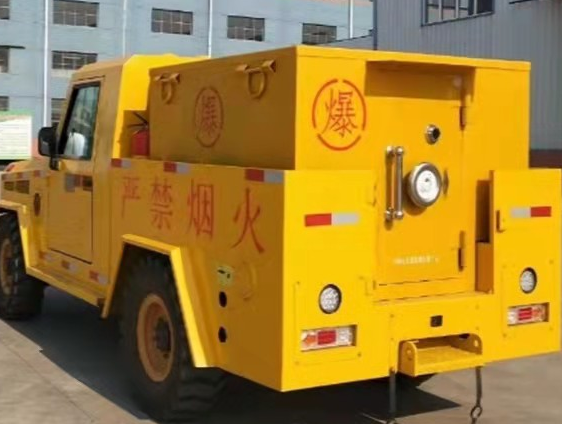 高州凯龙爆破器材运输车：保障爆破任务的安全运行