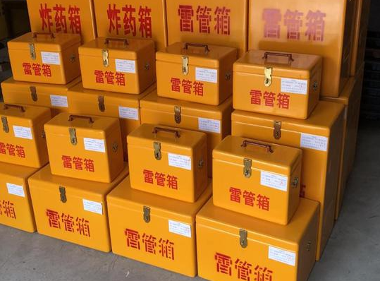 高州玻璃钢雷管箱的使用寿命一般是多少？